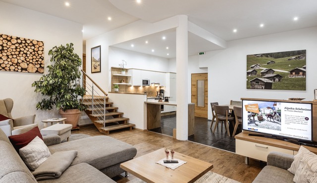 Apart amber with 135 m² with a large sunny terrace for 6-11 people in Ried im Oberinntal