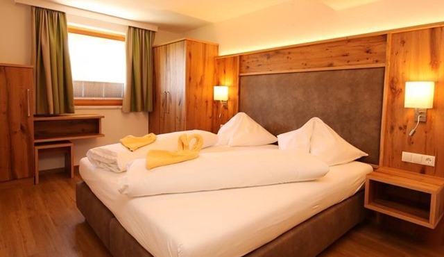Apartment 9 - 2 bedrooms, kitchen with dining area, bathroom - Aparthotel Das Hochkönig in Ramsau am Dachstein