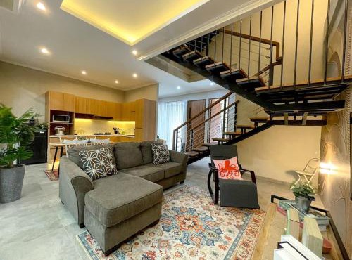 Arumdaun Villa ,with Private Pool in Cigadung