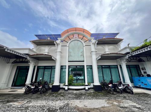 Aurora Hotel Kartini in Cirebon