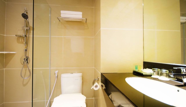 Ayola First Point Hotel Pekanbaru in Pekanbaru