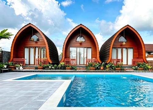 Bale Rinjani Lodge & Cafe