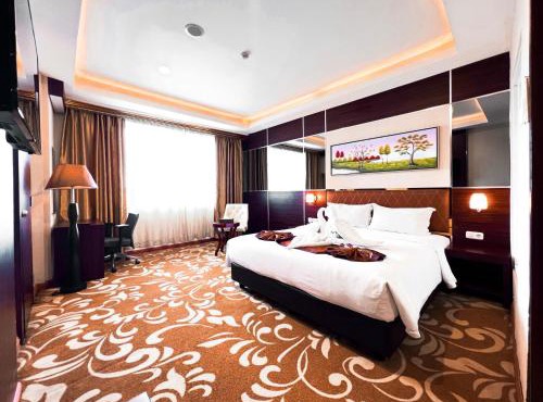 Batam City Hotel in Nagoya