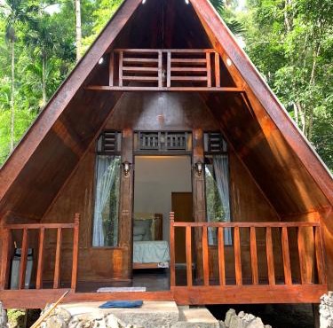 Batu Katak Indah - Leuser Trekking