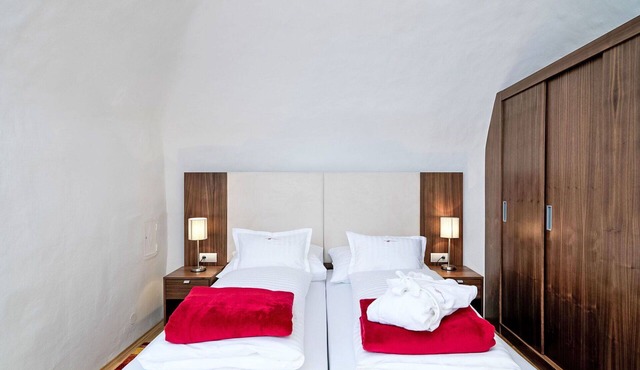 Beautiful apartment for 4 guests with WIFI, TV and pets allowed in Obervellach