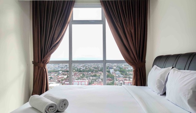 Big And Comfy 3Br At Vida View Apartement