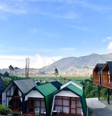 Cabin Veri Dieng By Villafamilyhouse in Dieng