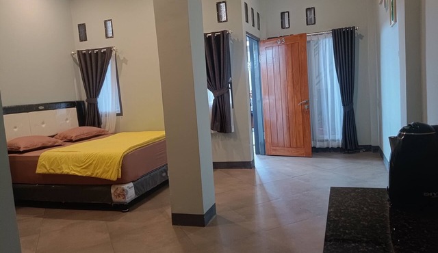 Capital O 93118 Asera Homestay in Sumbawa Besar