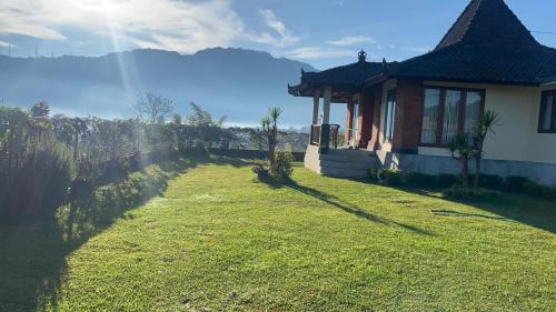 Casa Buyan - Cozy 2BR Villa near Lake in Singaraja