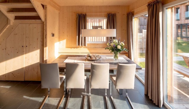 Chalet # 63b with 4 Bedrooms, sauna & Whirlpool in St. Georgen am Kreischberg