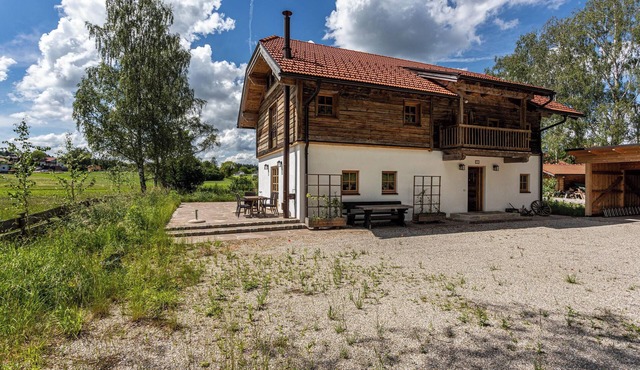 Chalet 'Franking' with Wi-Fi, Balcony & Terrace in Franking