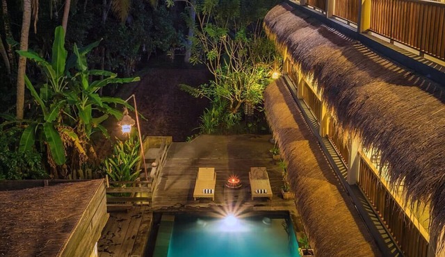 Charming one bedroom close to Ubud with a shared infinity-edge swimming pool