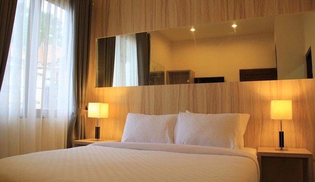 CLV Hotel & Villa