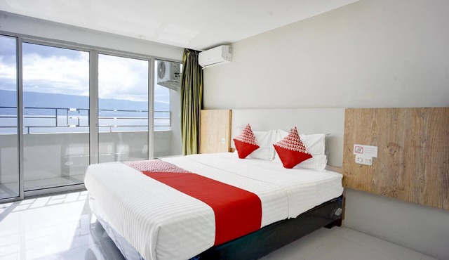 Collection O Gapura Hotel Near Parapat Penatapan Danau Toba