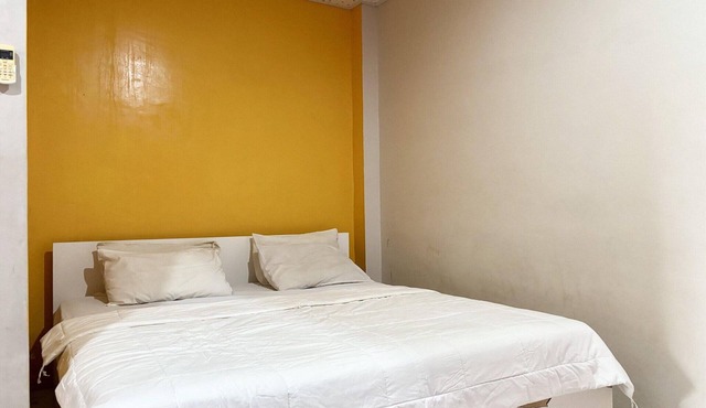 Comfortable DBL Stay Nr Terminal Batoh W/Free WiFi in Banda Aceh