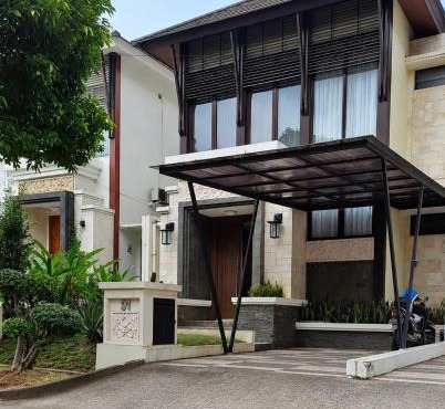 Cozy 3BR Serapyn House in Jatirarangan