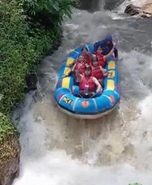 Cozzy Saprag Riverside Pangalengan