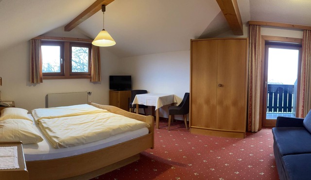 Doppelzimmer Mansarde - Hotel Hemetsberger in Abtsdorf