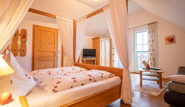 Doppelzimmer - Obst- & Gästehof Brandl in Mitterfladnitz