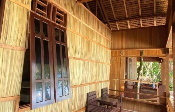 Dorey Dive Homestay in Kri