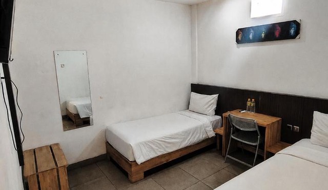 Duo Legian Hotel