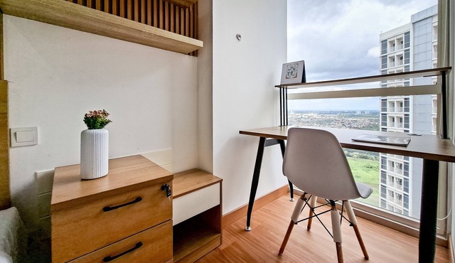 Enjoyable Living Studio At Apartment Pacific Garden - Campus Town @Alam Sutera in Tangerang