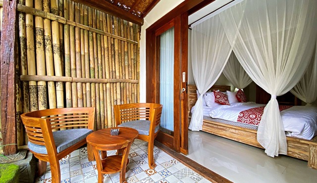 Extraordinary 2BR Pool Villa - Ubud! 4Min Drive To Tegallalang Rice Terrace! in Bali