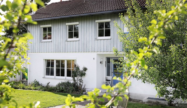 Falkenhäusle Scheidegg: Idyllic Cottage with a Large Garden in Scheidegg