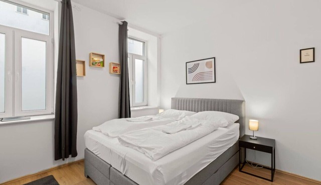 FarawayHomes Studio Vienna #2 in Vienna