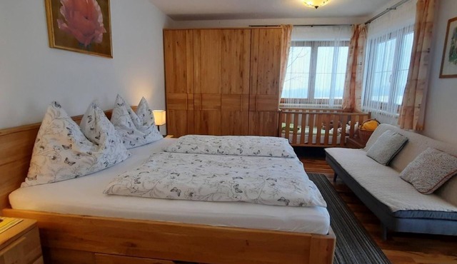 Ferienwohnung Bettelwurfblick - Veitnhof Vomperberg in Vomperberg