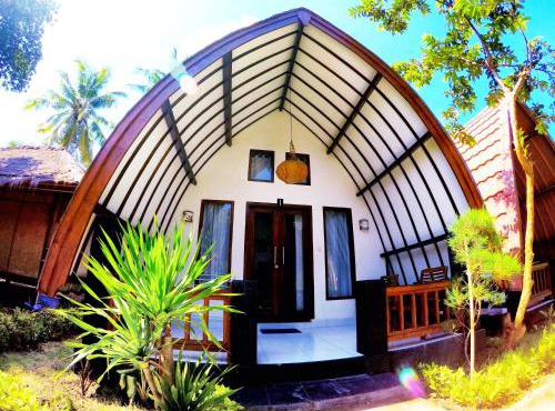 Gili Air Santay 2