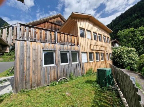 Gletscher-Trail Hostel in Flattach