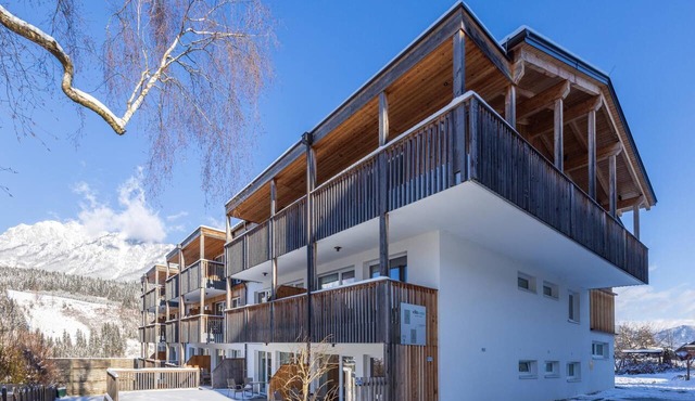 Great apartment stay with a sauna and a balcony in Haus im Ennstal