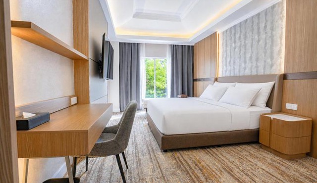 Harmoni One Convention Hotel and Service Apartments in Batam Center