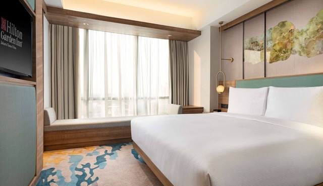 Hilton Garden Inn Jakarta Taman Palem