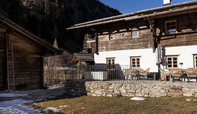 historic Chalet Raneburg in Matrei in Osttirol