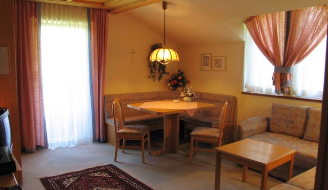 Holiday apartment with pool and sauna in the house in Dienten am Hochkönig