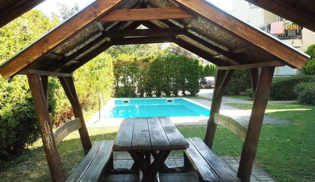Holiday apartment with pool Wi-Fi and tasteful decoration in Siófok