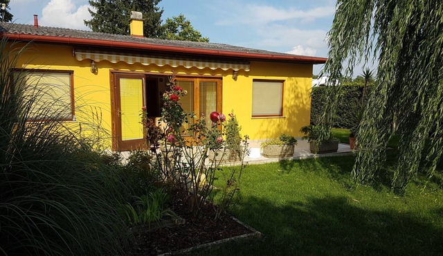 Holiday house, only 250 m from the lake, up to 6 people, open all year round in Sankt Andrä am Zicksee
