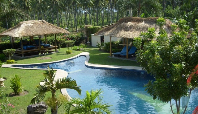Holiday house Pamenang for 1 - 8 persons with 4 bedrooms - Holiday house