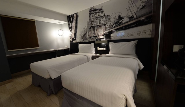 Horu Hotel Mangga Dua Square