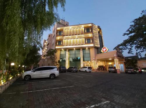 Hotel Indah Palace Solo in Solo