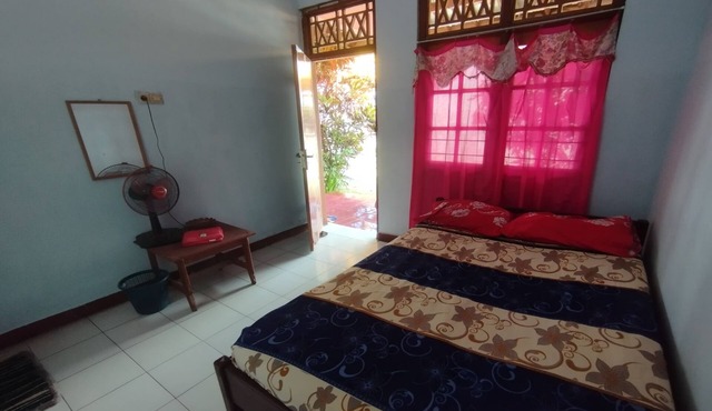 Hotel O Dannis Homestay Near Musholla Al Istiqomah Terawangan