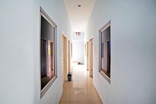 Hotel O Gurusinga Guesthouse in Medan