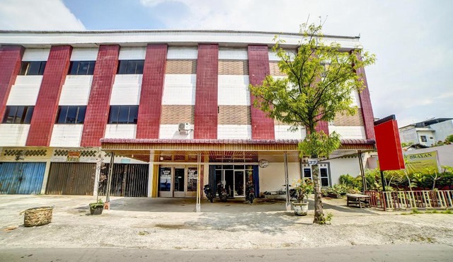 Hotel O near Citraland formerly Brayan Guest House