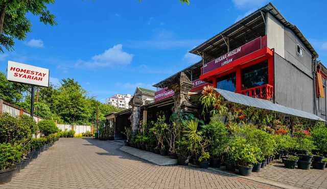 Hotel O near City of Tomorrow Mall formerly Vandhela Homestay in Surabaya