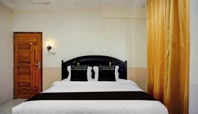Hotel O near Monument Historique Berasta