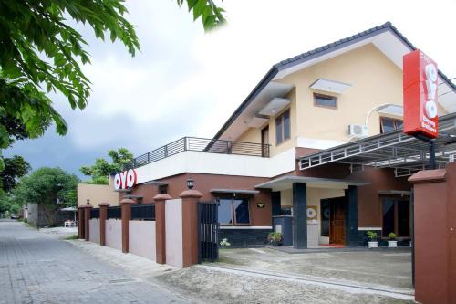 Hotel O near UGM formerly Bayang Brothers Guest House in Yogyakarta