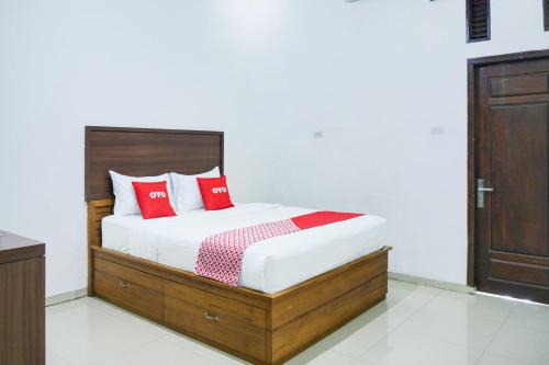 Hotel O Teluk Betung Near Water Park Lembah Hijau Formerly Kanajiwa Guesthouse 1 in Lampung