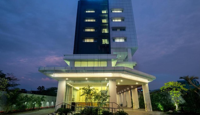 Hotel Santika Pasir Koja Bandung